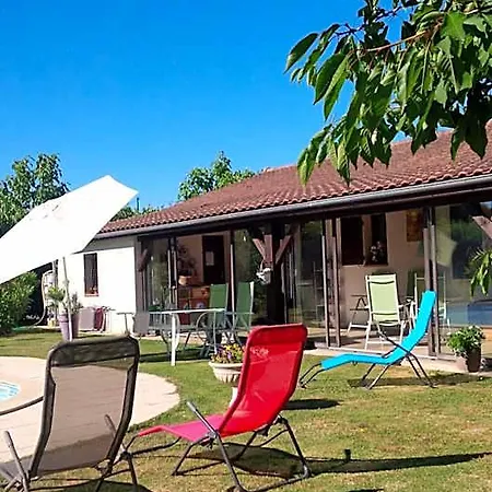 D'hote De Sauviolle 2 Frühstückspension Frontenac (Gironde)