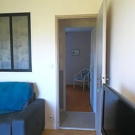 Frühstückspension D'hote De Sauviolle 2 3*